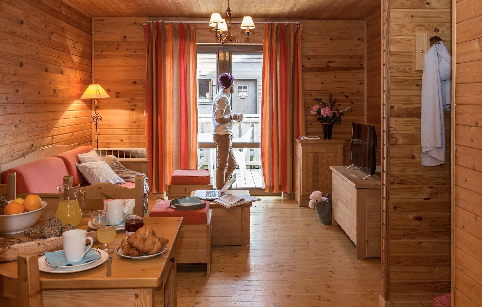 Residence Odalys Les Chalets D'Evian Exterior foto