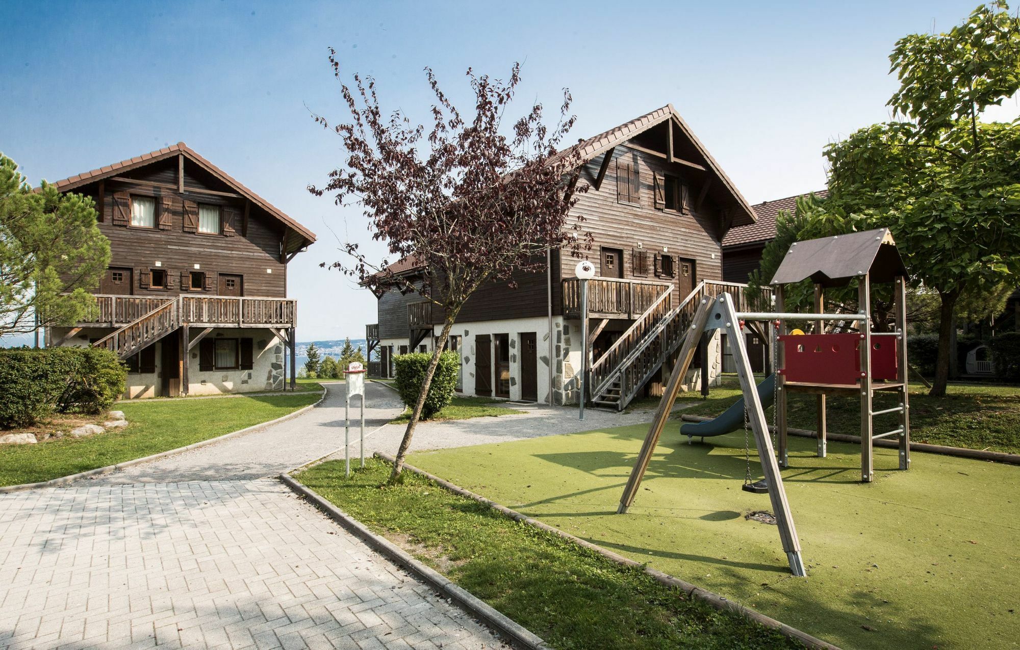 Residence Odalys Les Chalets D'Evian Exterior foto